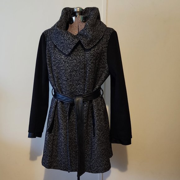 Nicole by Nicole Miller Jackets & Blazers - Nicole by Nicole Miller Poly Acrylic Rayon Cotton & Wool Blend Belted Peacoat